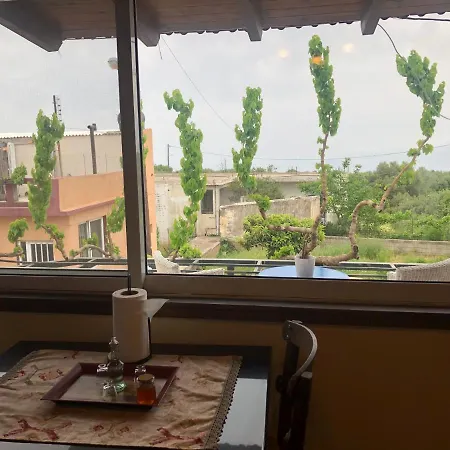 Apartment Good Heart Kroustas